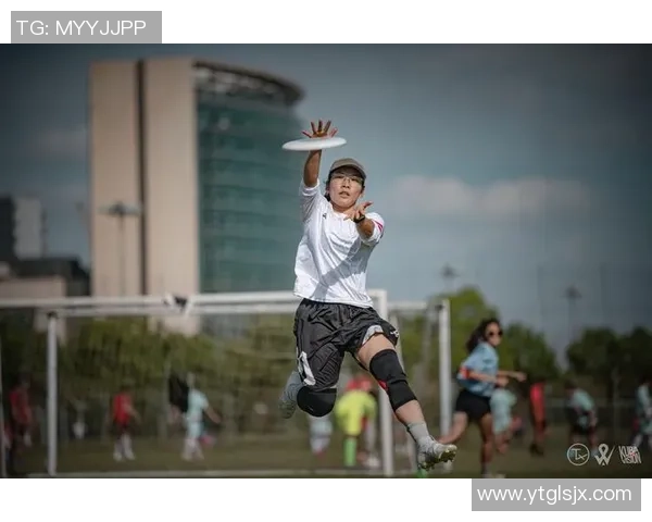 上海飞盘队整体压制战术解析与赛事表现深度剖析