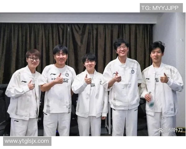 全明星赛分析:IG战队在比赛中的意识与配合表现评析